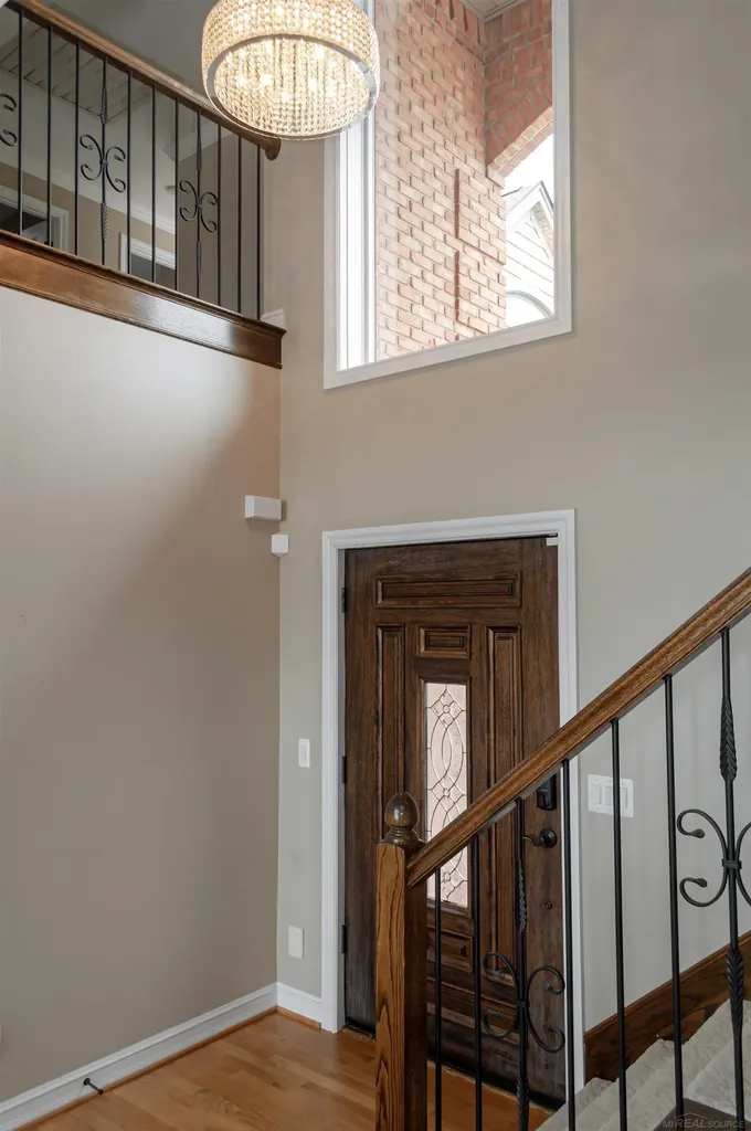 41614 Conger Bay Street Harrison Charter Township MI 48045