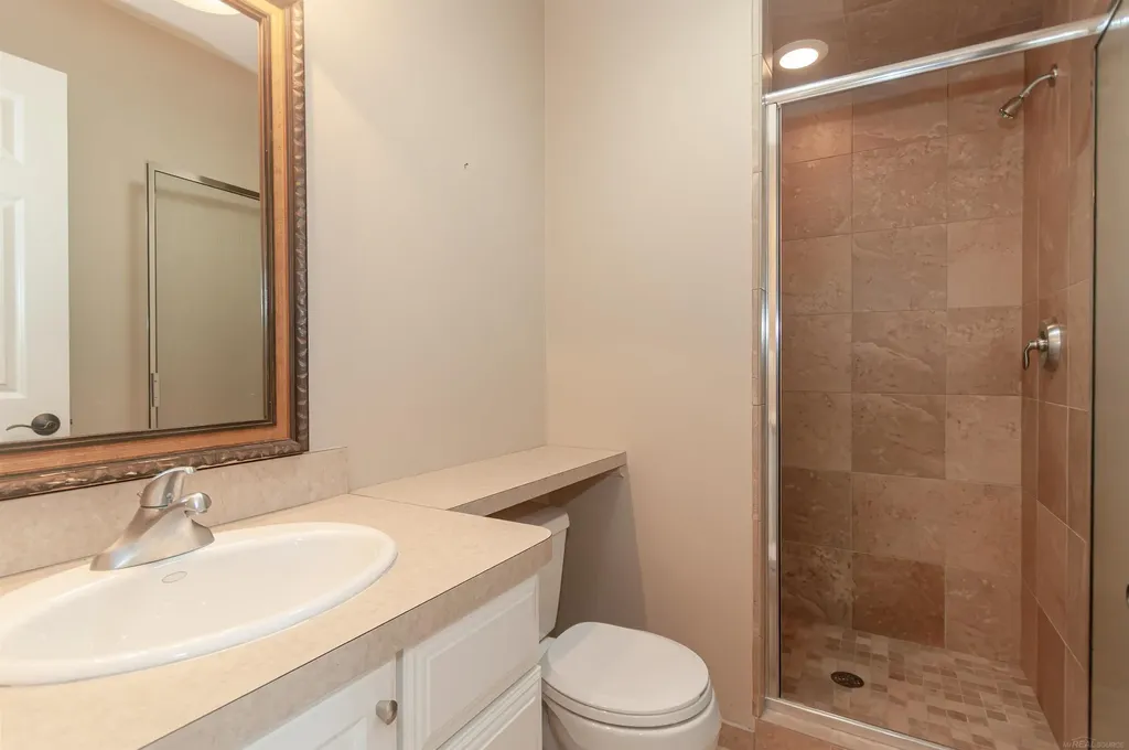 41614 Conger Bay Street Harrison Charter Township MI 48045