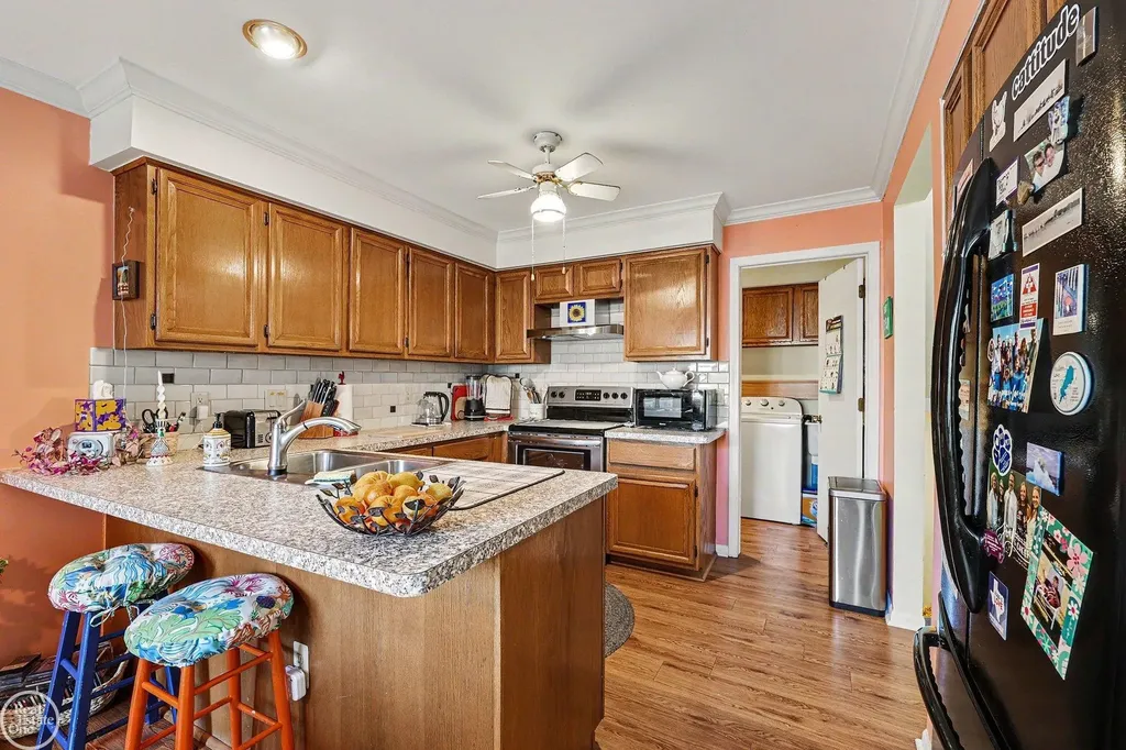 43052 W Kirkwood Drive Clinton Charter Township MI 48038