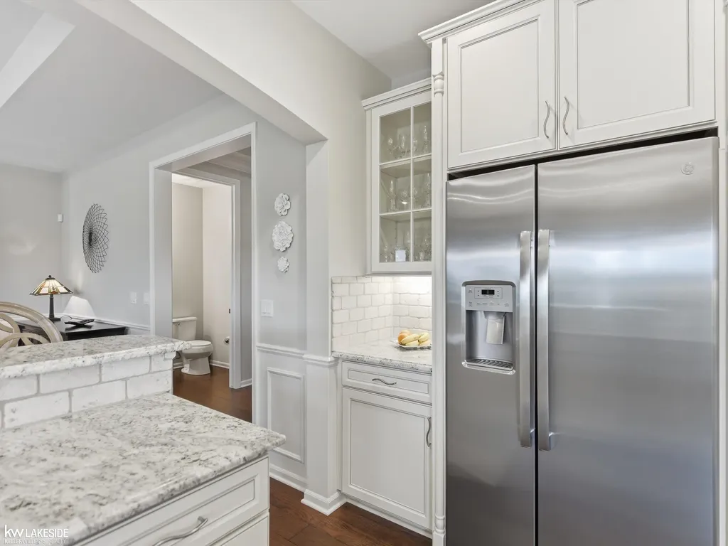 7172 Venturi Drive Washington Township MI 48094
