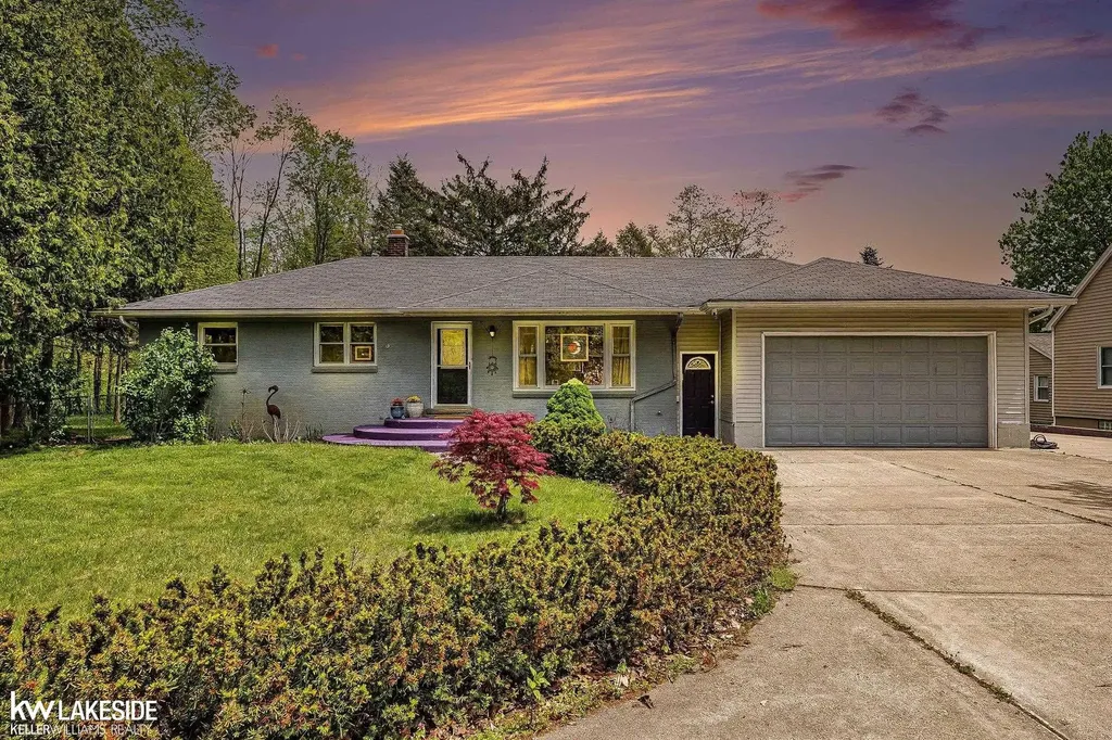 46502 Woodall Road Shelby Charter Township MI 48317