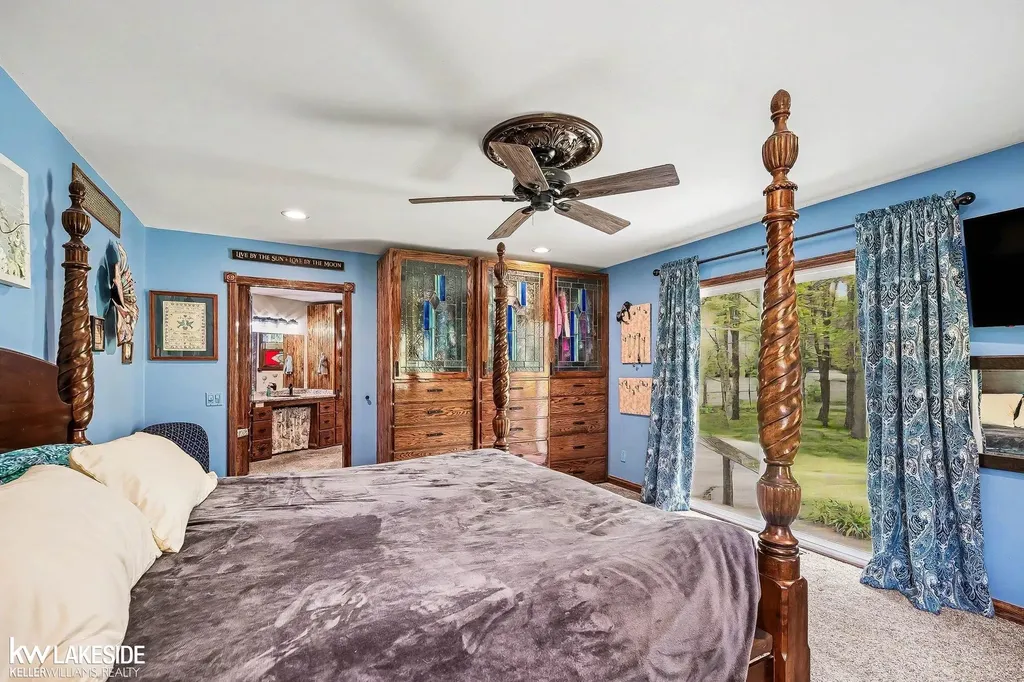 46502 Woodall Road Shelby Charter Township MI 48317