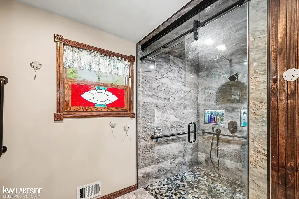 46502 Woodall Road Shelby Charter Township MI 48317