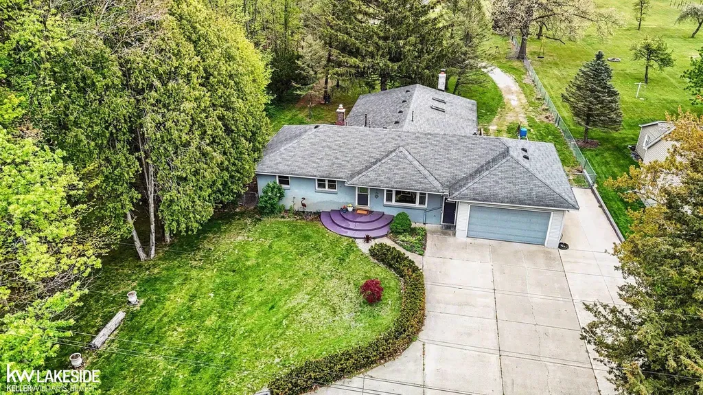 46502 Woodall Road Shelby Charter Township MI 48317