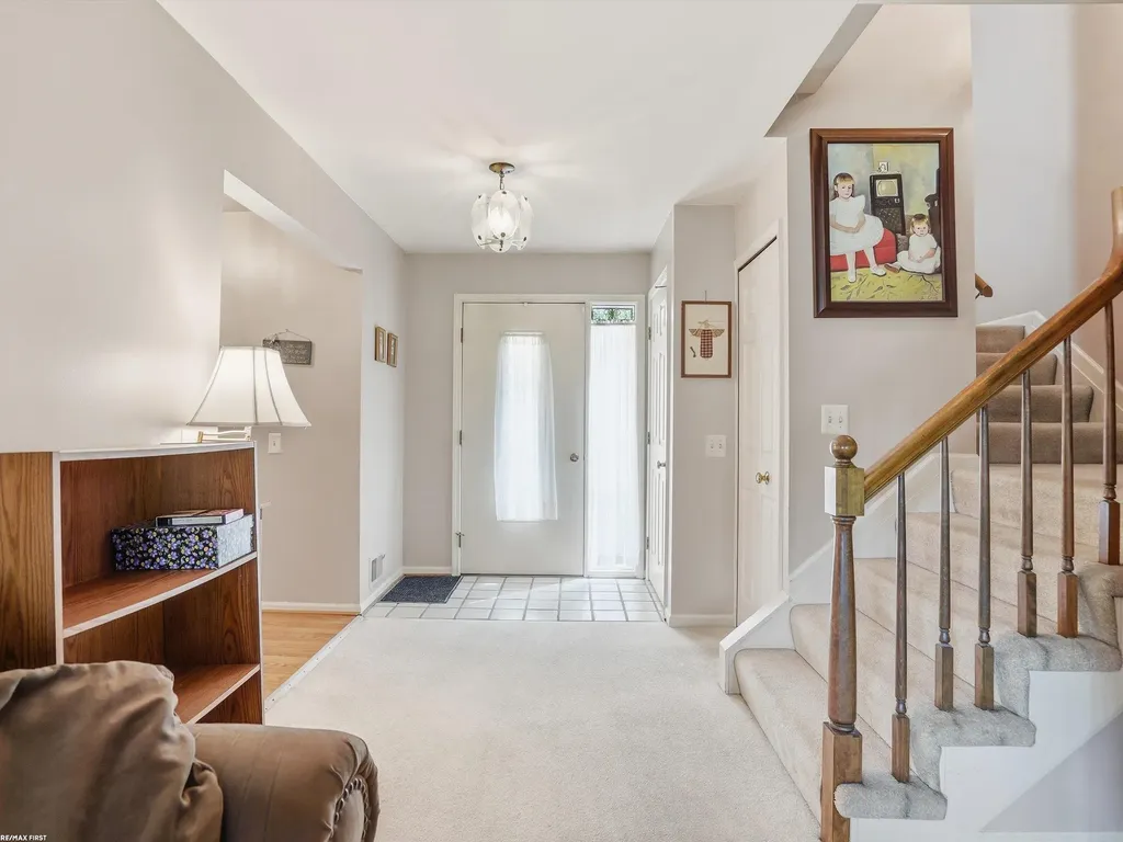 42552 Beverly Way Clinton Charter Township MI 48038