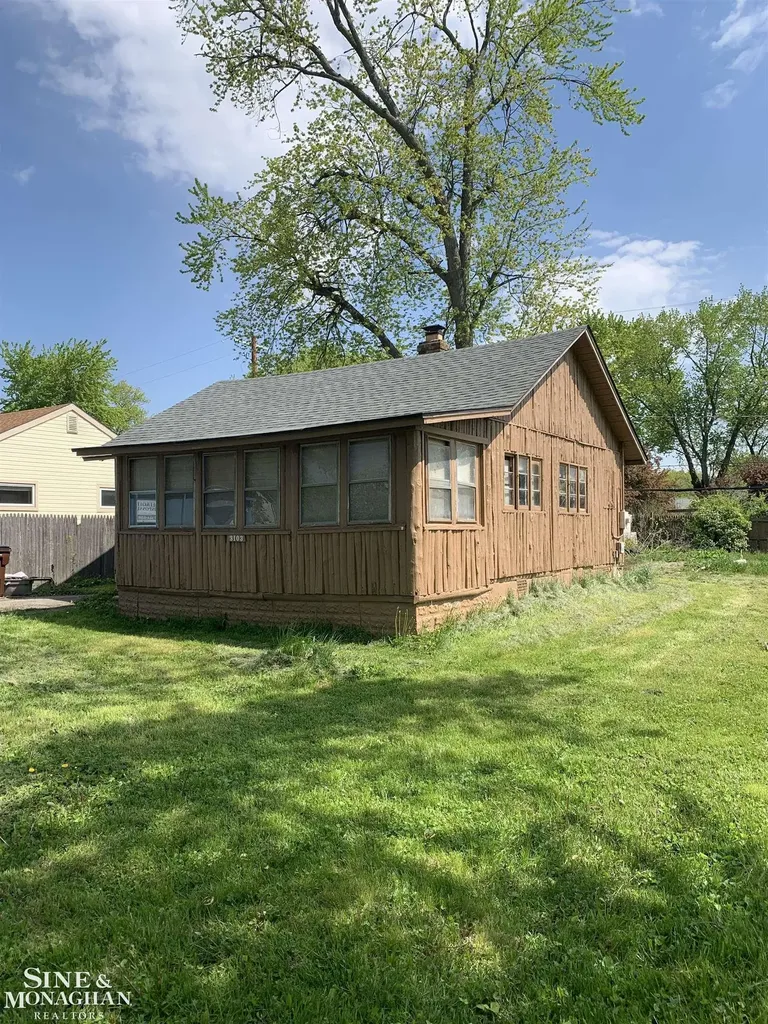 3103 10th Road Frenchtown Township MI 48162