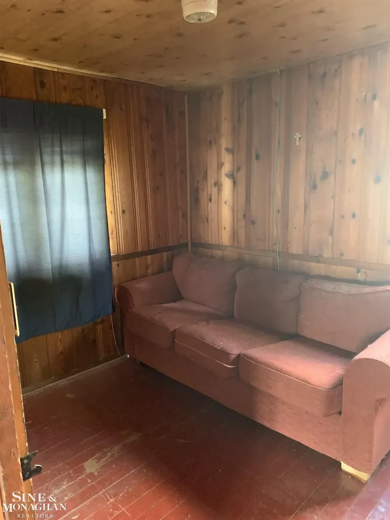 3103 10th Road Frenchtown Township MI 48162