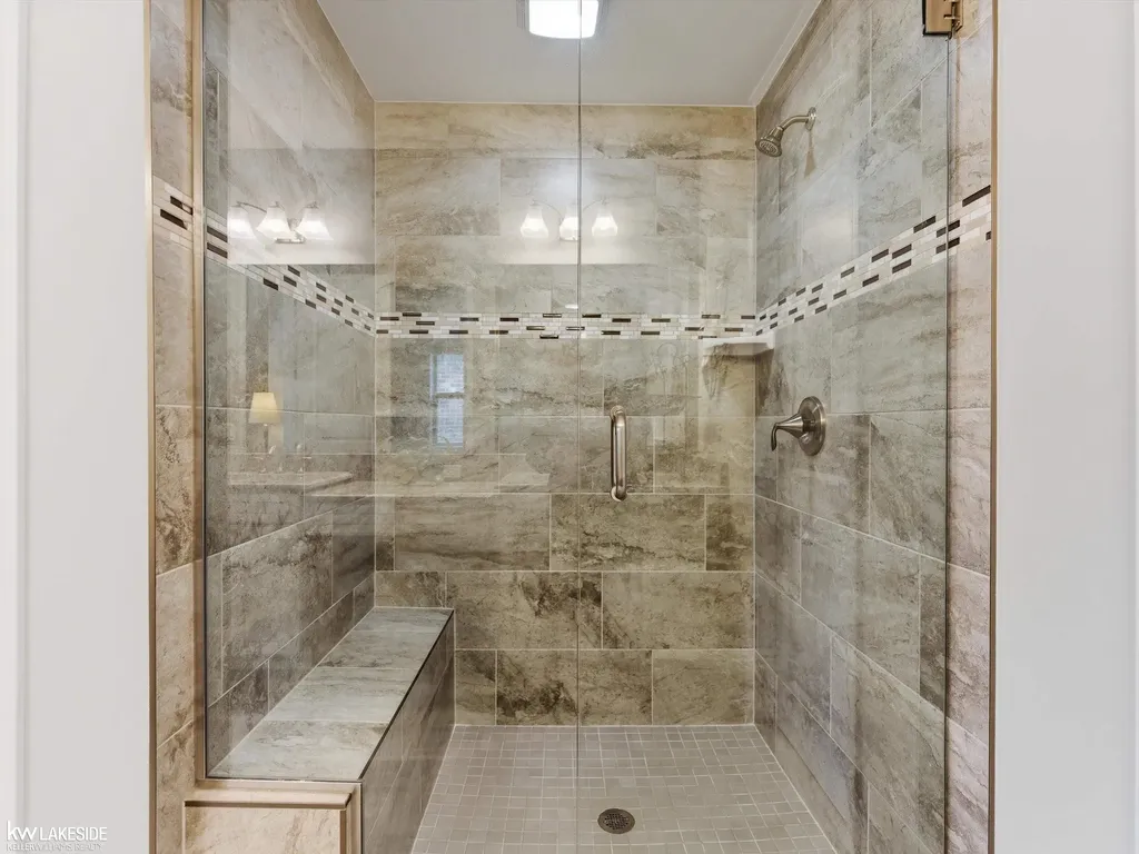 7172 Venturi Drive Washington Township MI 48094