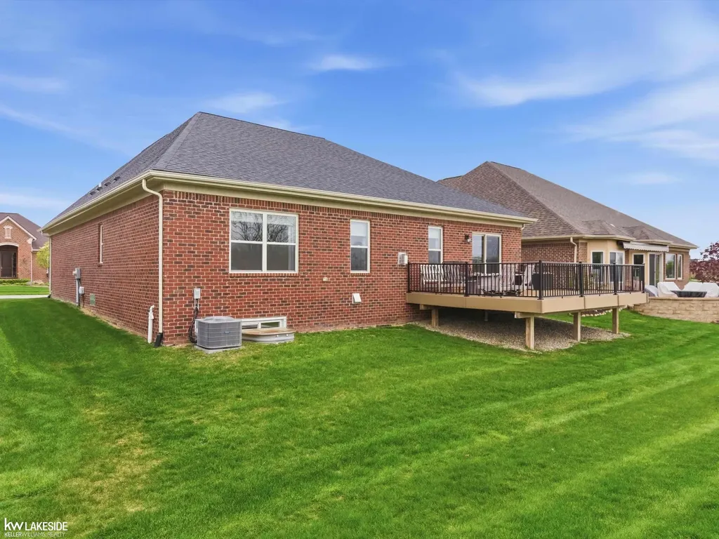7172 Venturi Drive Washington Township MI 48094