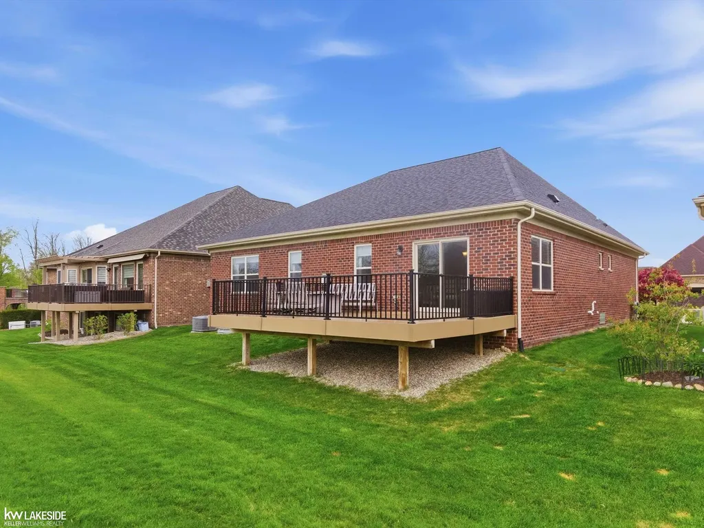7172 Venturi Drive Washington Township MI 48094