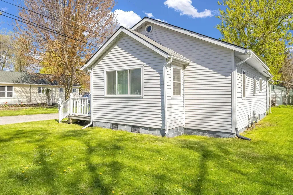 7329 Elm Road Worth Township MI 48450