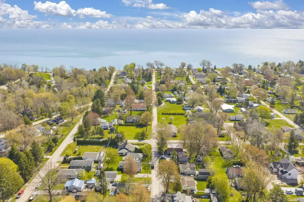 7329 Elm Road Worth Township MI 48450