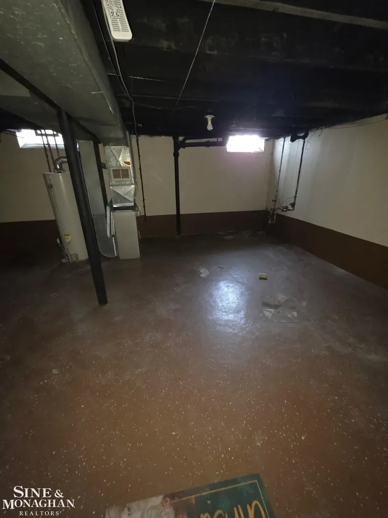 16666 E 8 Mile Road Detroit City MI 48205