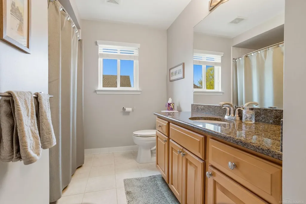 29043 Bay Pointe Drive Chesterfield Township MI 48047