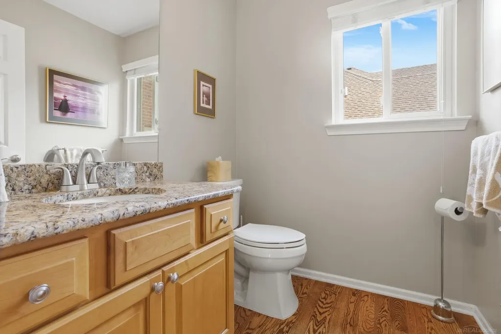 29043 Bay Pointe Drive Chesterfield Township MI 48047