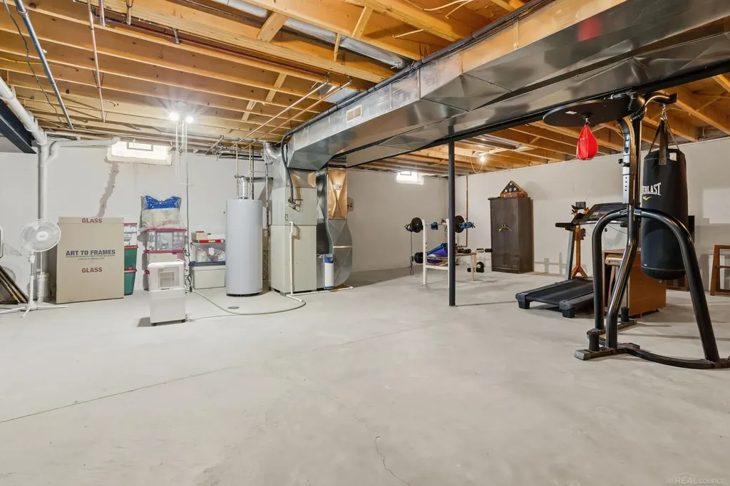 29043 Bay Pointe Drive Chesterfield Township MI 48047