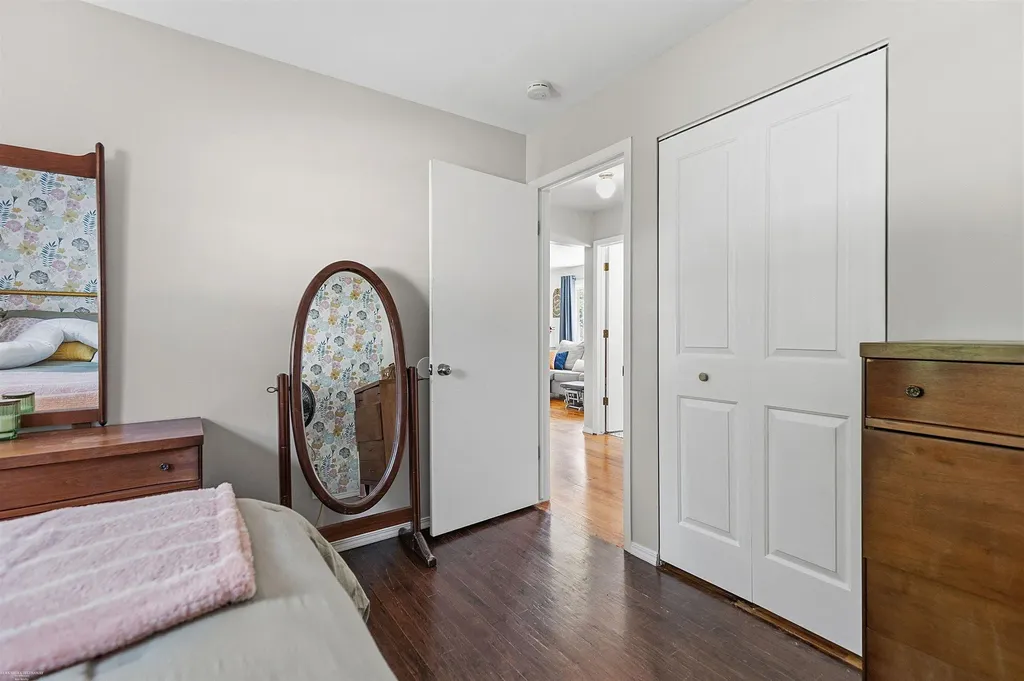 33753 Cheryl Street Clinton Charter Township MI 48035