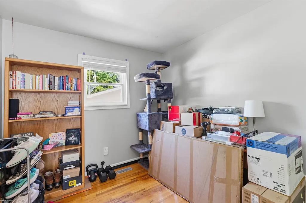 33753 Cheryl Street Clinton Charter Township MI 48035