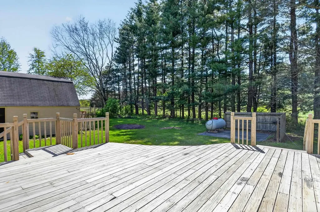 15029 Terry Road Berlin Township MI 48002
