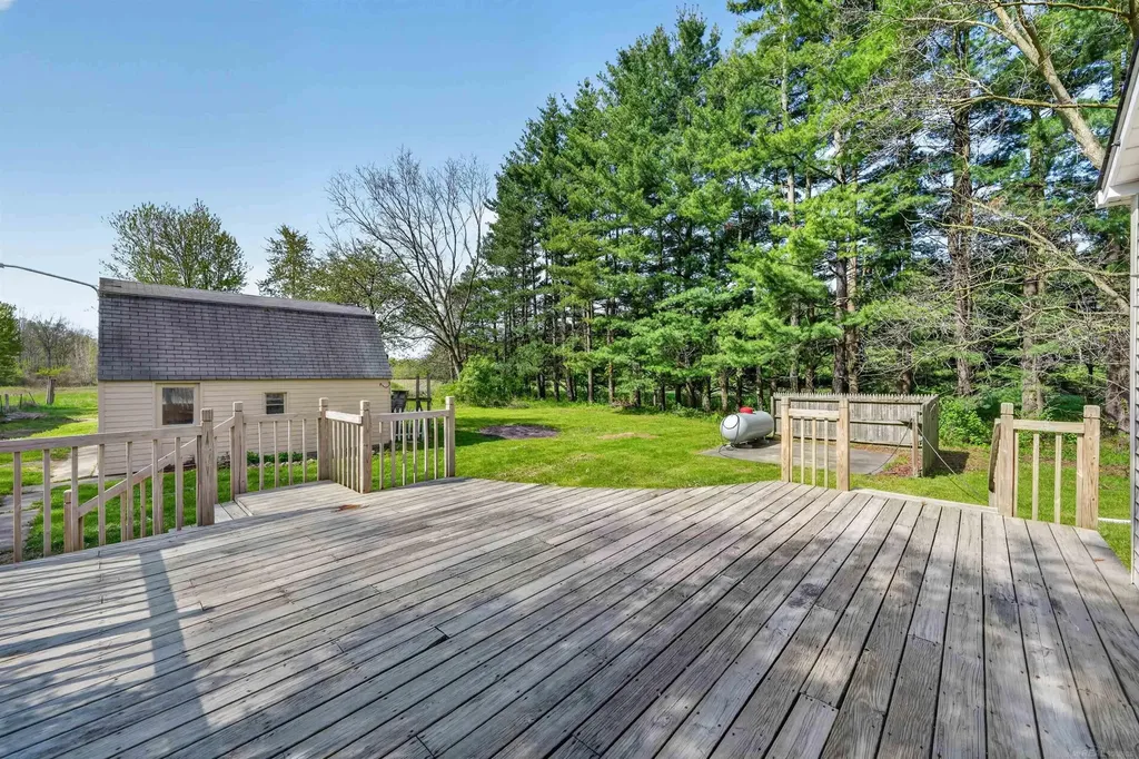 15029 Terry Road Berlin Township MI 48002
