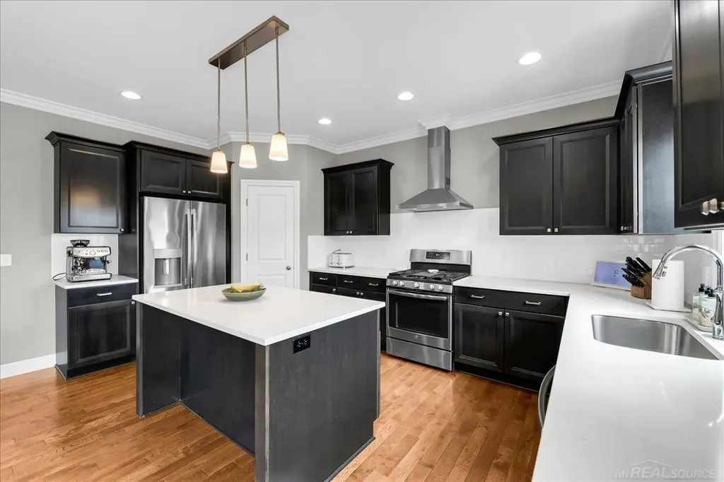 21972 E Majestic Drive Macomb Township MI 48044