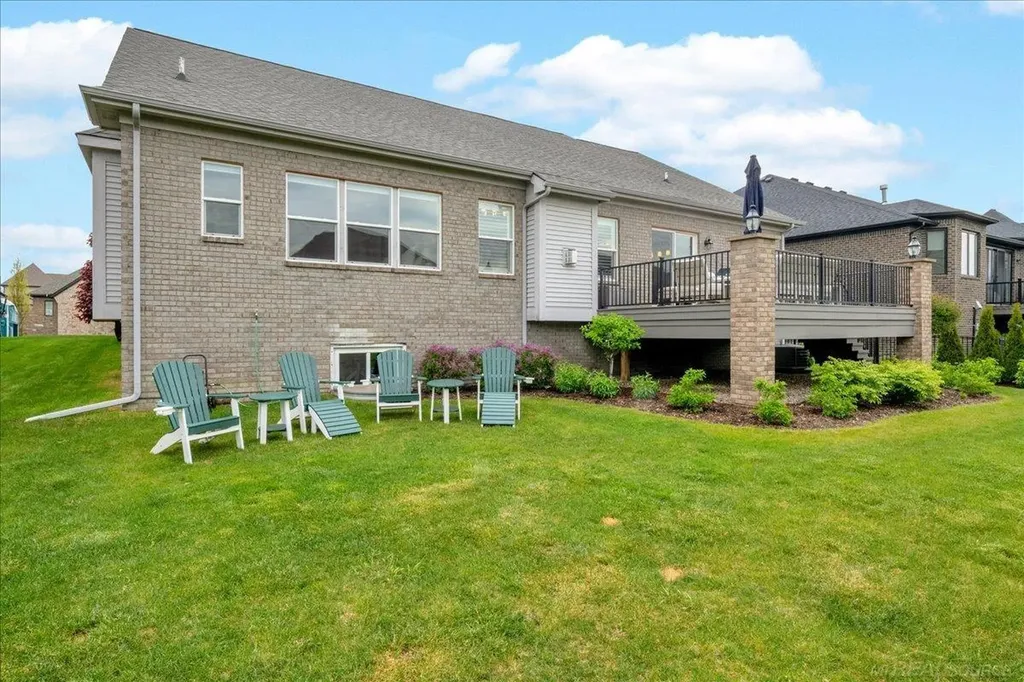 21972 E Majestic Drive Macomb Township MI 48044