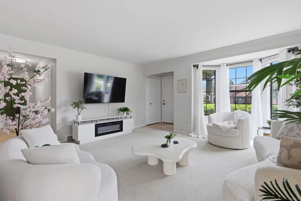 279 Meadow Bridge Drive Rochester Hills City MI 48307