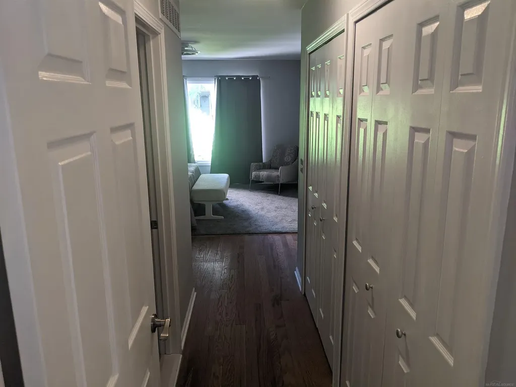 43064 W Kirkwood Drive Clinton Charter Township MI 48038