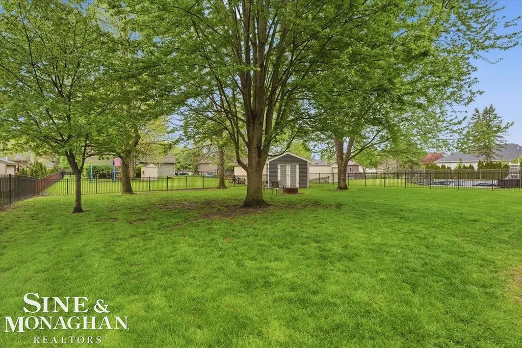 2109 Ash Street St. Clair City MI 48079