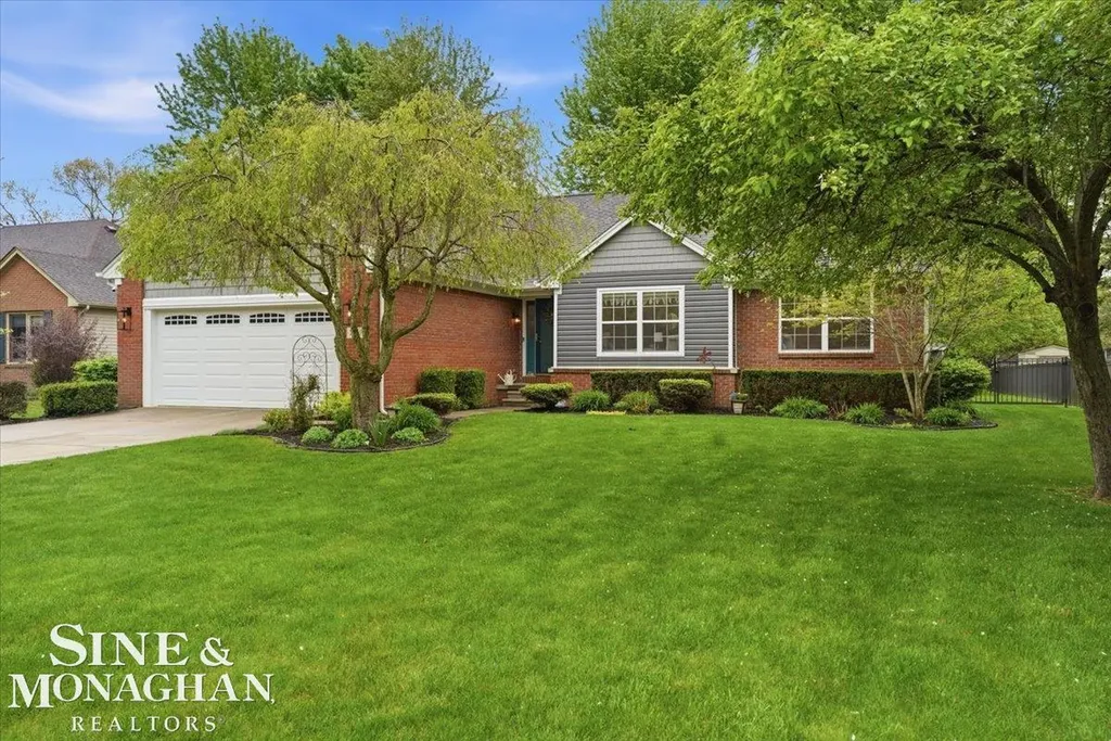 2109 Ash Street St. Clair City MI 48079