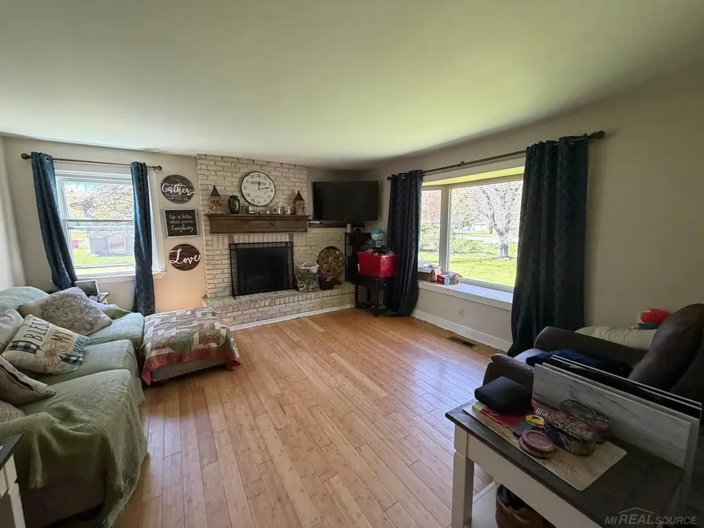 2206 N 5 Mile Road Lincoln Township MI 48642