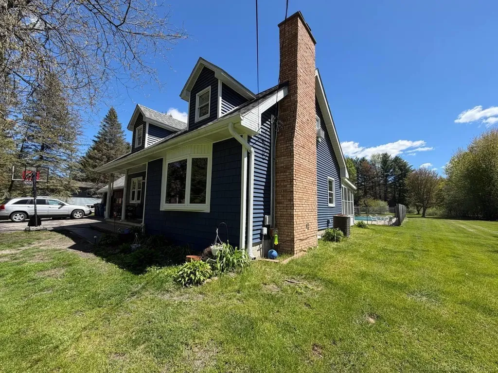 2206 N 5 Mile Road Lincoln Township MI 48642