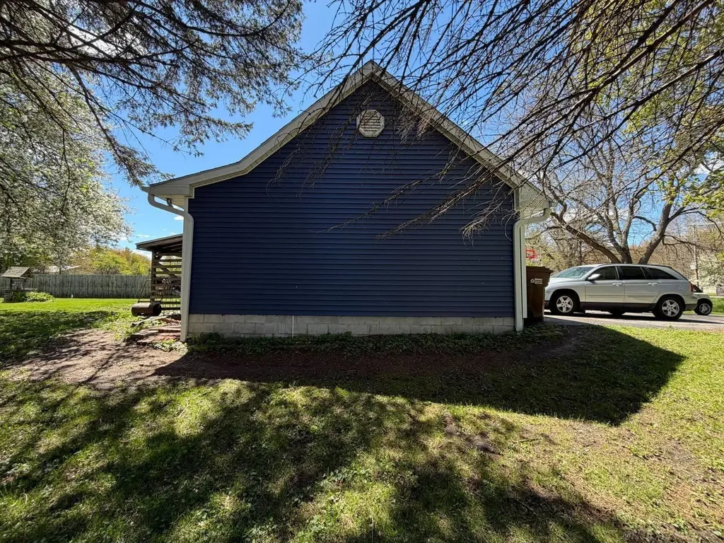 2206 N 5 Mile Road Lincoln Township MI 48642