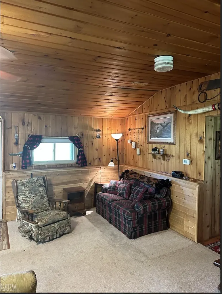 16865 Grace Harbor Road Millersburg Village MI 49759