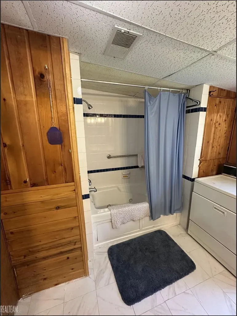 16865 Grace Harbor Road Millersburg Village MI 49759