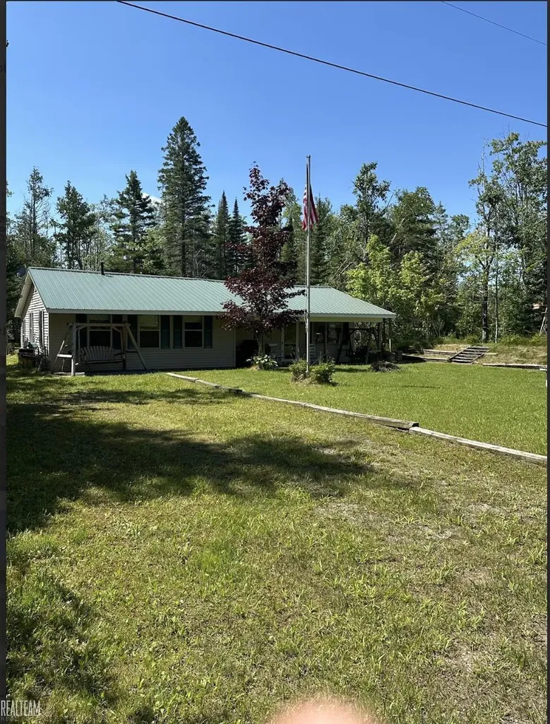 16865 Grace Harbor Road Millersburg Village MI 49759