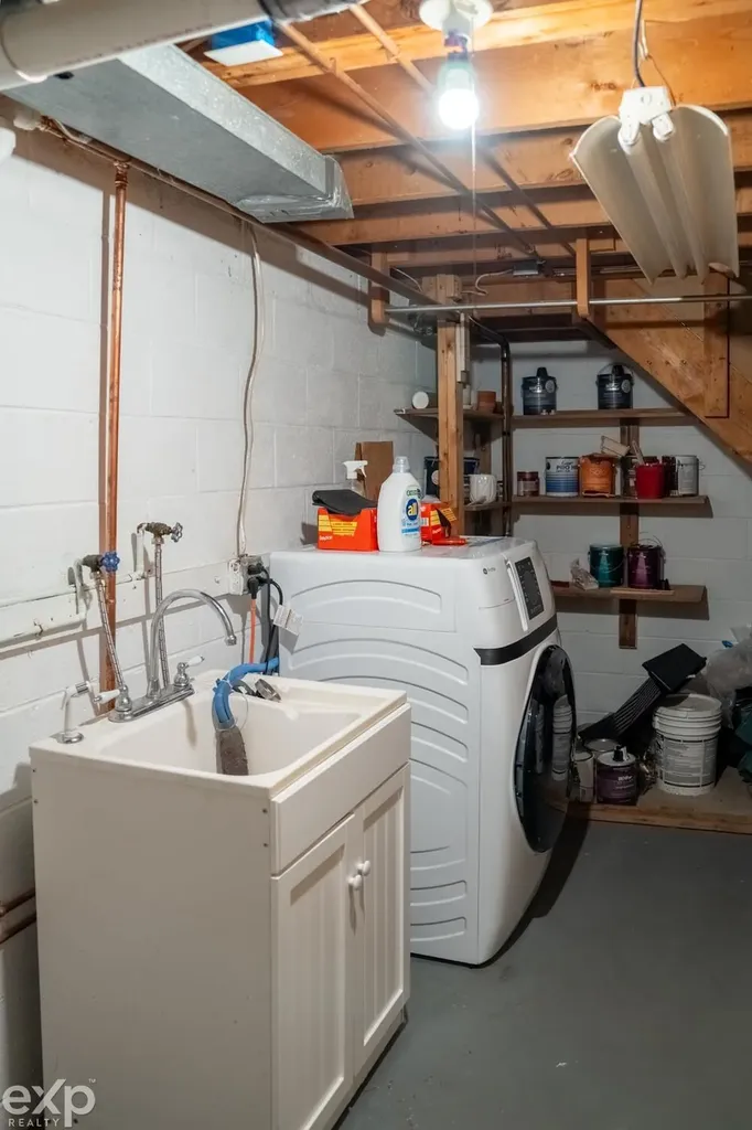 149 Orchardale Drive Rochester City MI 48309