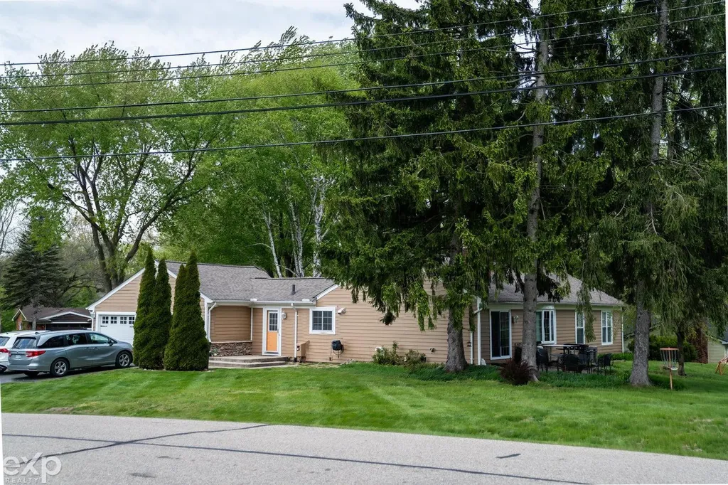 149 Orchardale Drive Rochester City MI 48309