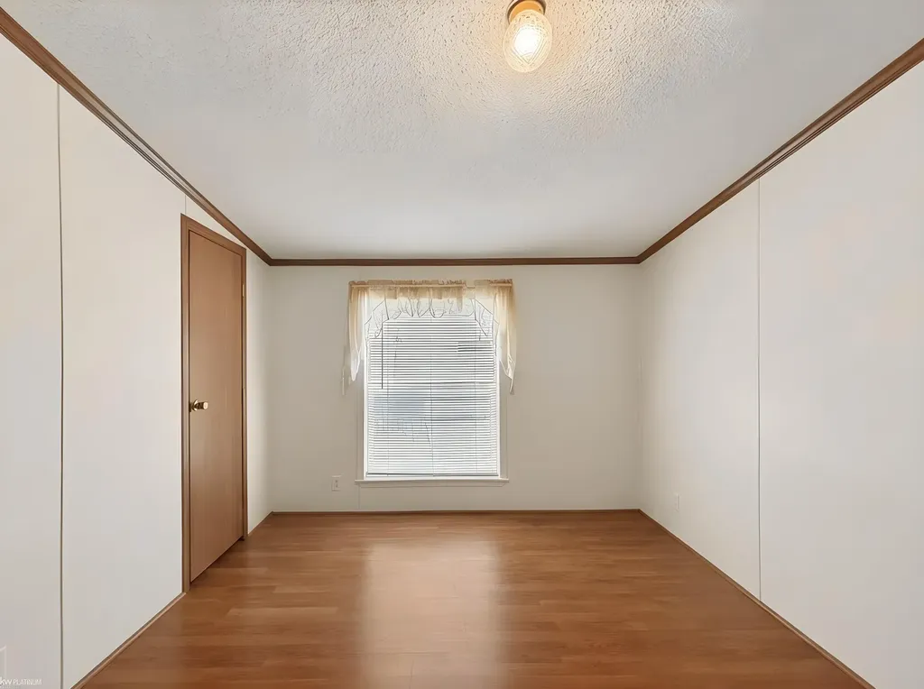 23344 Arlington Drive Clinton Charter Township MI 48036