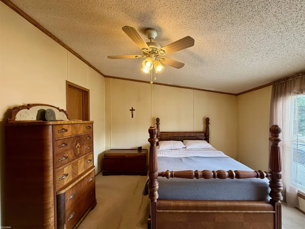 23344 Arlington Drive Clinton Charter Township MI 48036