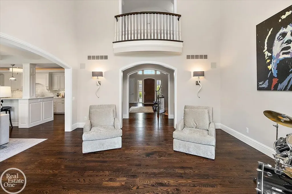 16205 La Dolce Vita Drive Clinton Charter Township MI 48035
