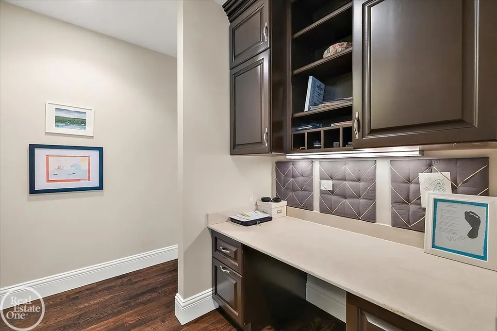 16205 La Dolce Vita Drive Clinton Charter Township MI 48035