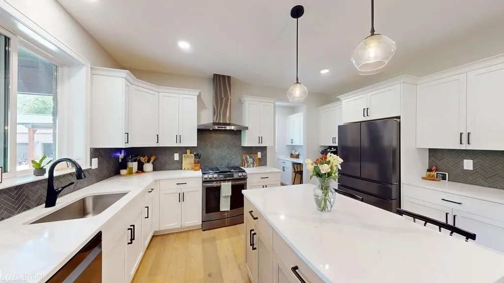 11847 Liberty Woods Drive Washington Township MI 48094