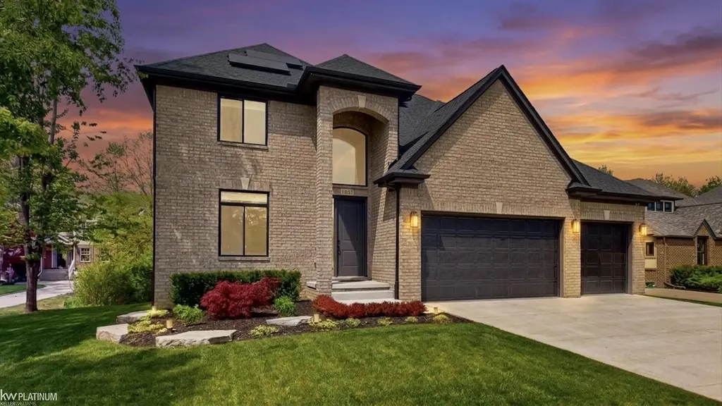 11847 Liberty Woods Drive Washington Township MI 48094