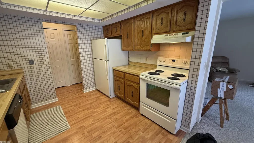 42188 Todd Mark Lane Clinton Charter Township MI 48038