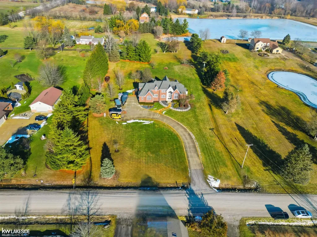 21901 31 Mile Road Ray Township MI 48096