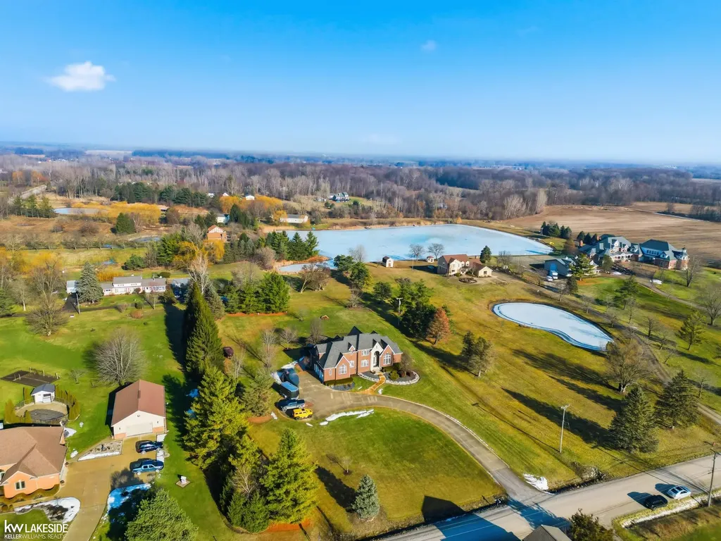 21901 31 Mile Road Ray Township MI 48096