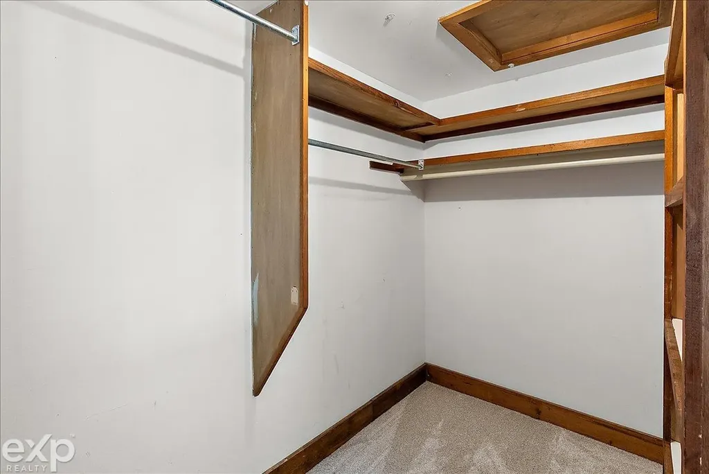 7615 West Road Washington Township MI 48094