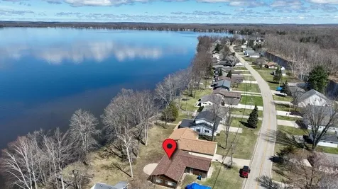 2077 Long Point Drive Lake Township MI 48629