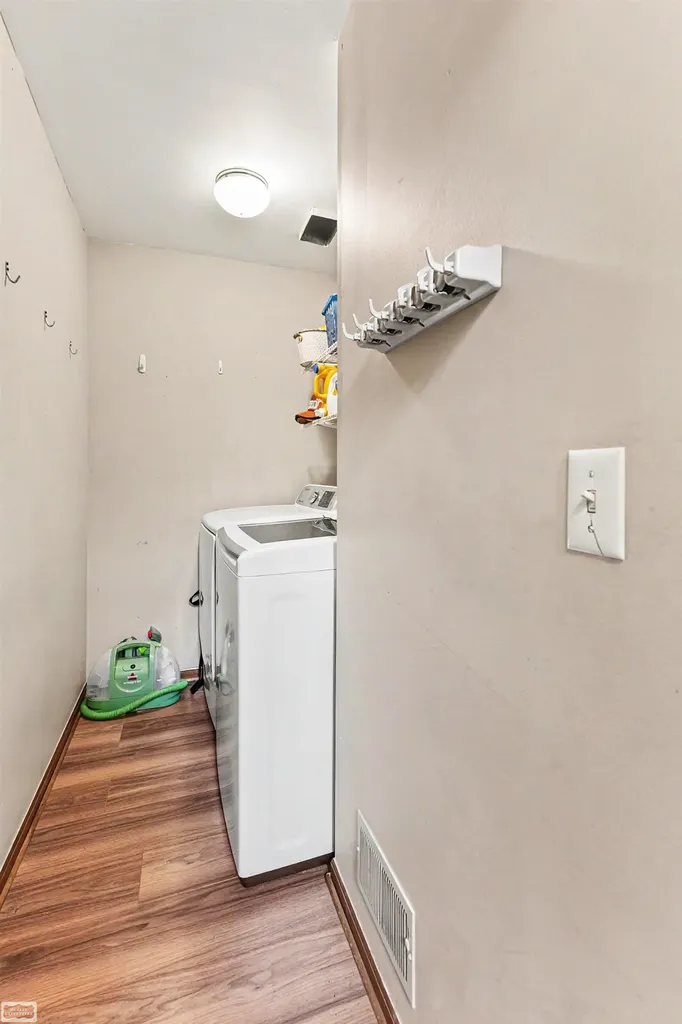 12525 Metcalf Road Emmett Township MI 48022